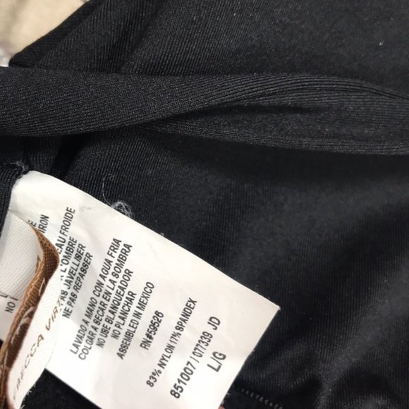 NWOT BECCA COLOR CODE ONE-PIECE SWIMSUIT - Picture 5 of 6